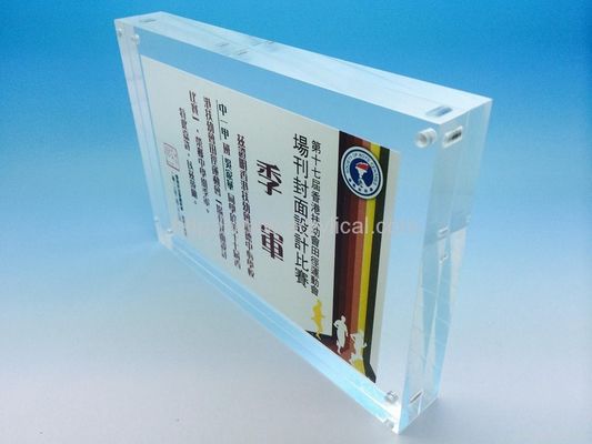 Стена Маунт держателей знака ясности 11 x 17 плексигласа акриловая для рекламировать дисплей